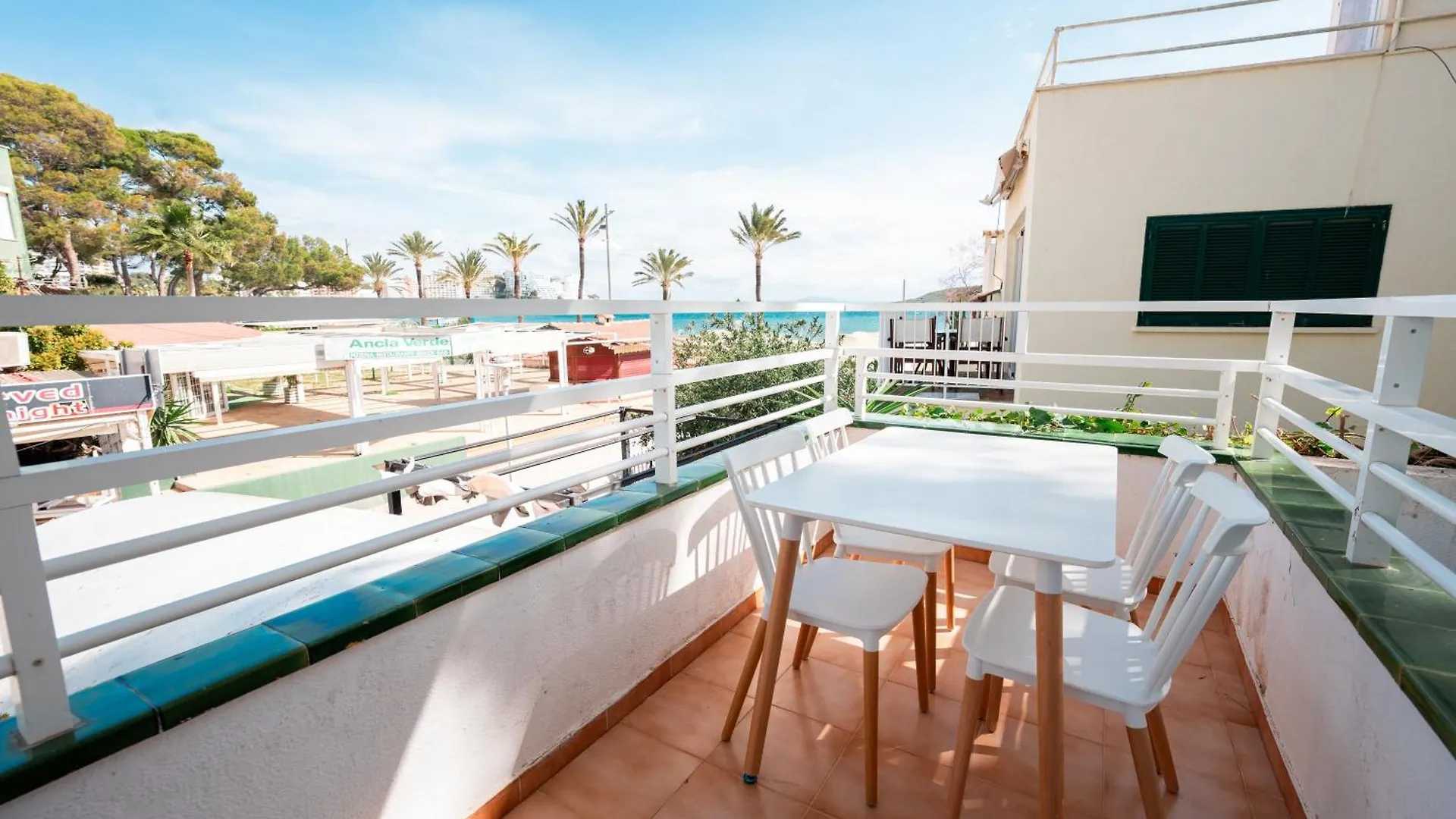 Nura Houses Magaluf Beach 0*, Magaluf (Mallorca) Espanha